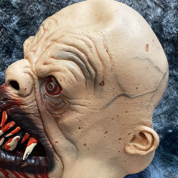 Meat Eater Fat Undead Meateater
Zombie Scary Adult Latex Halloween
Mask - Picture 8 of 16